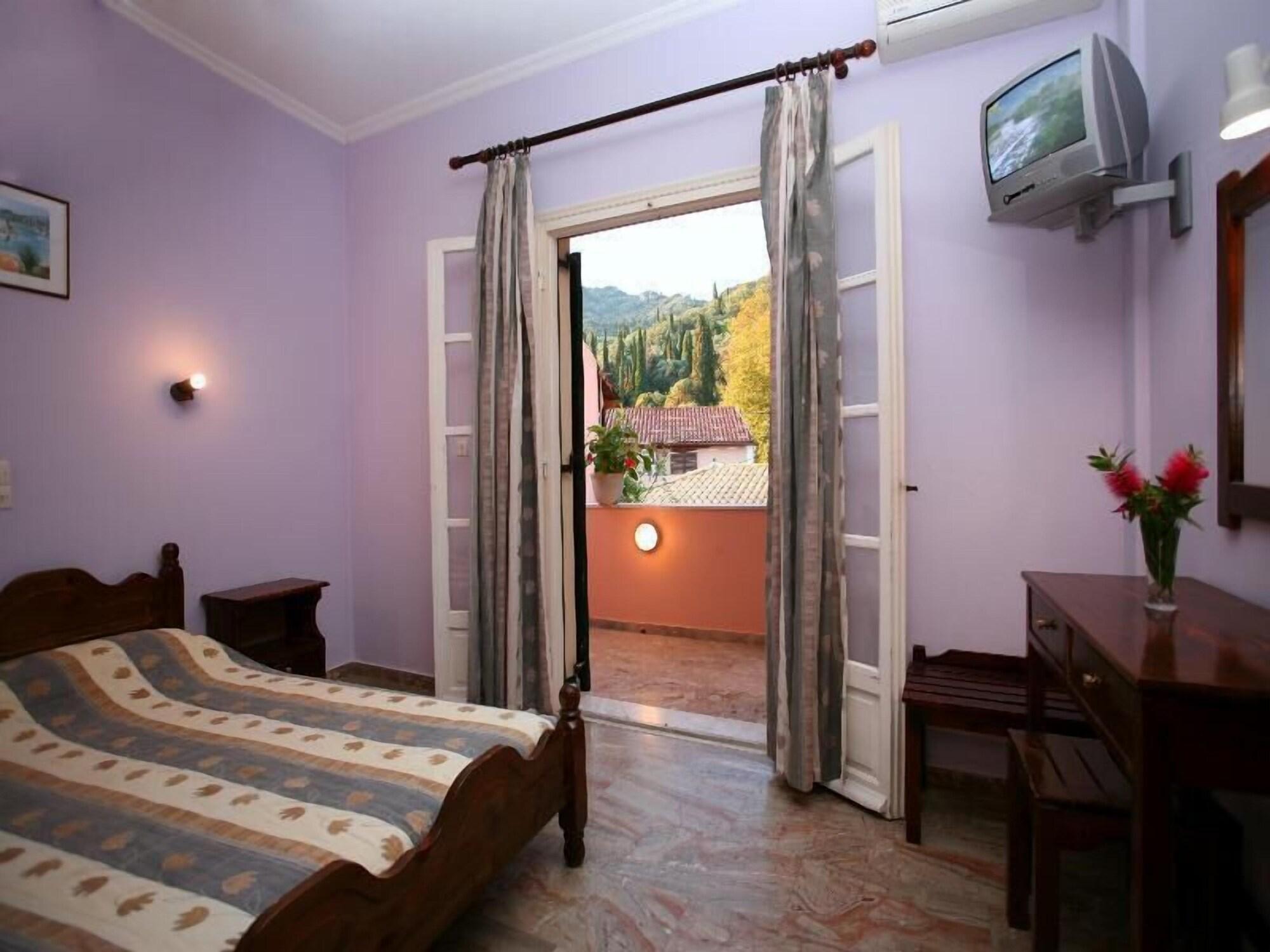 Alexis Apartments Benitses  Extérieur photo
