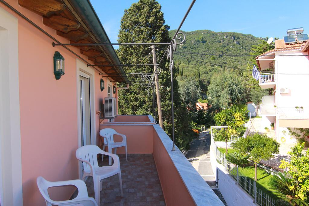 Alexis Apartments Benitses  Extérieur photo