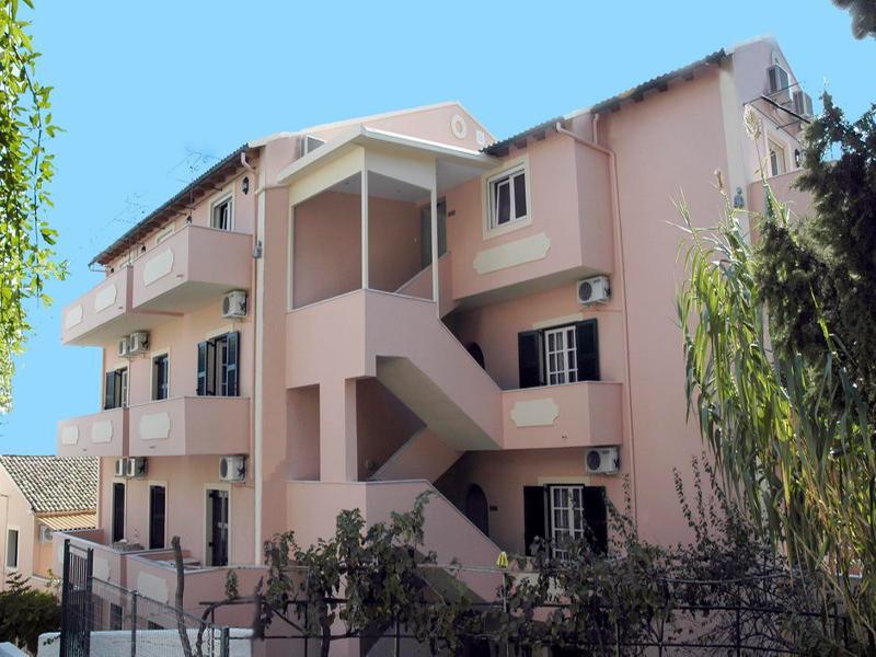 Alexis Apartments Benitses  Extérieur photo